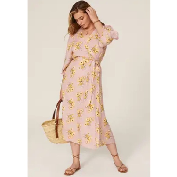 Madewell Dresses & Skirts - Madewell Floral Long Sleeve Wrap Dress Size